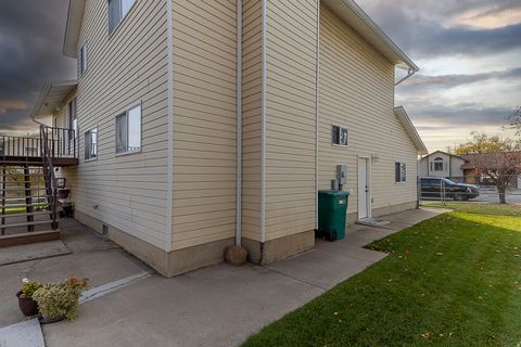 Tiny photo for 2618 N 1650 E, Layton, UT 84040 (MLS # 2122257)