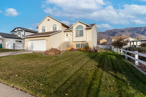 Tiny photo for 2618 N 1650 E, Layton, UT 84040 (MLS # 2122257)