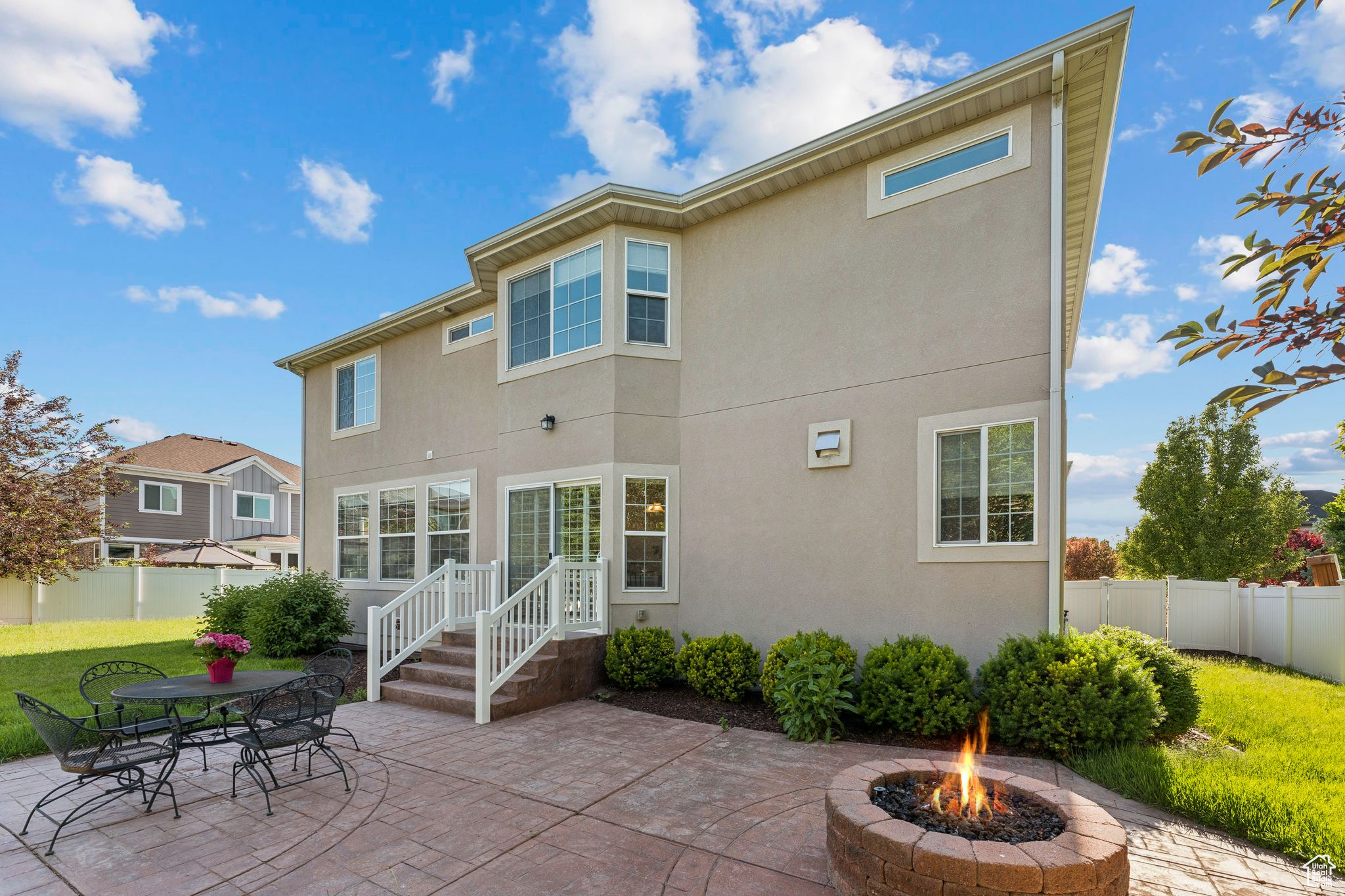 Draper, Utah 84020, United States, 4 Bedrooms Bedrooms, ,3 BathroomsBathrooms,Residential,Active,147072