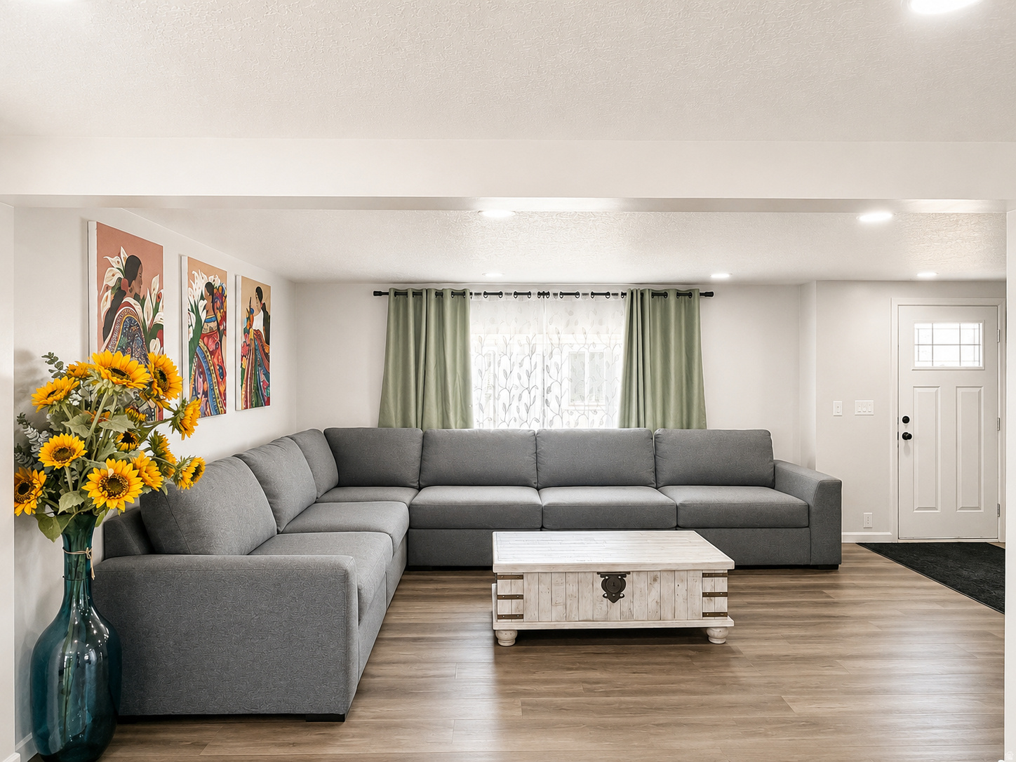 EAST MEADOWS - Residential