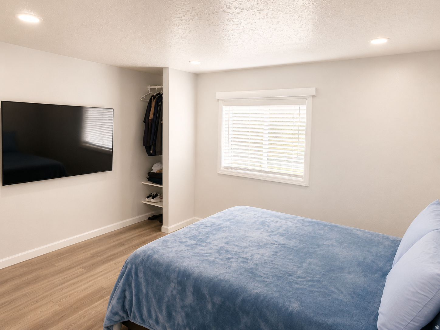 EAST MEADOWS - Residential