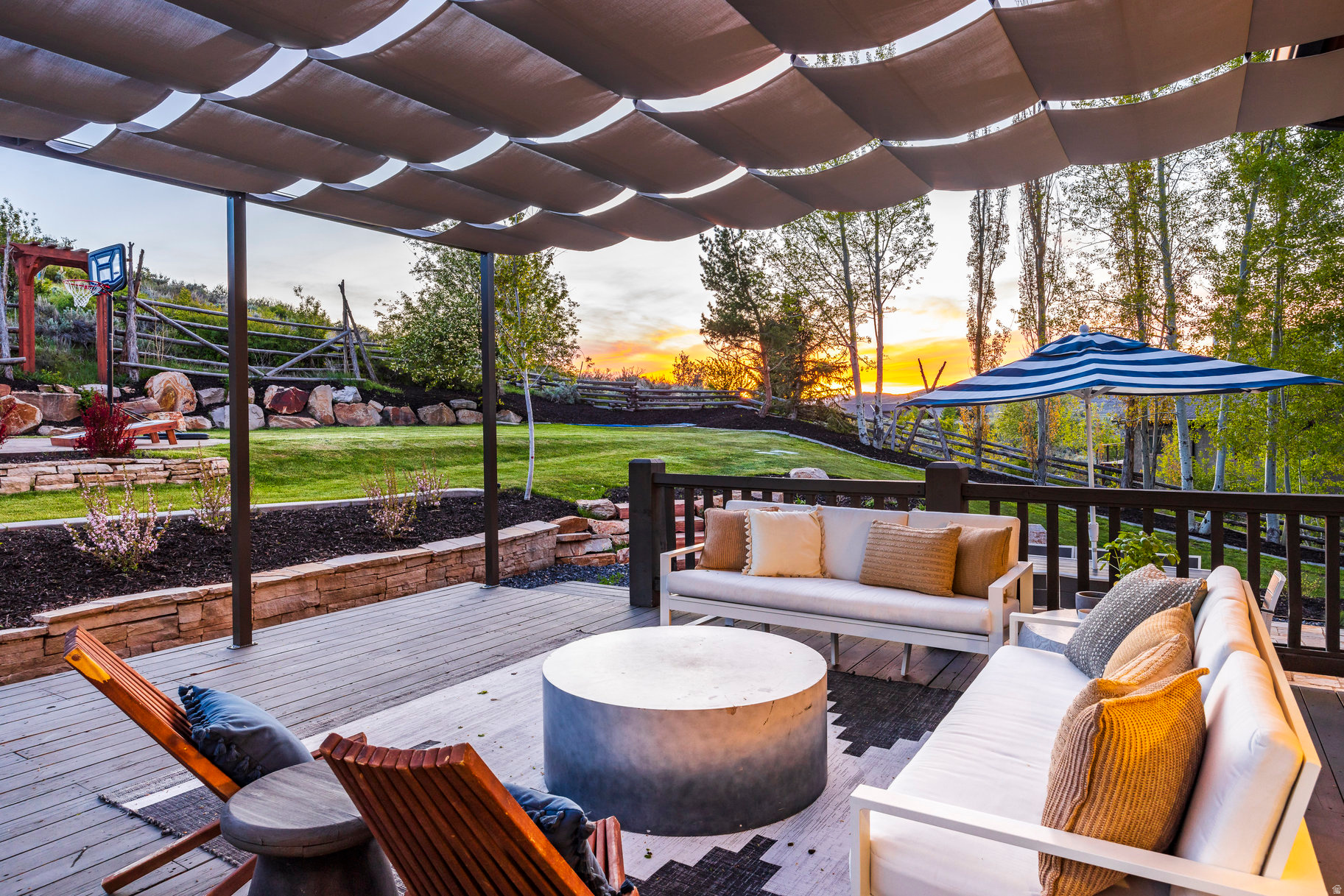 TRAILSIDE PARK SUBDI - Residential