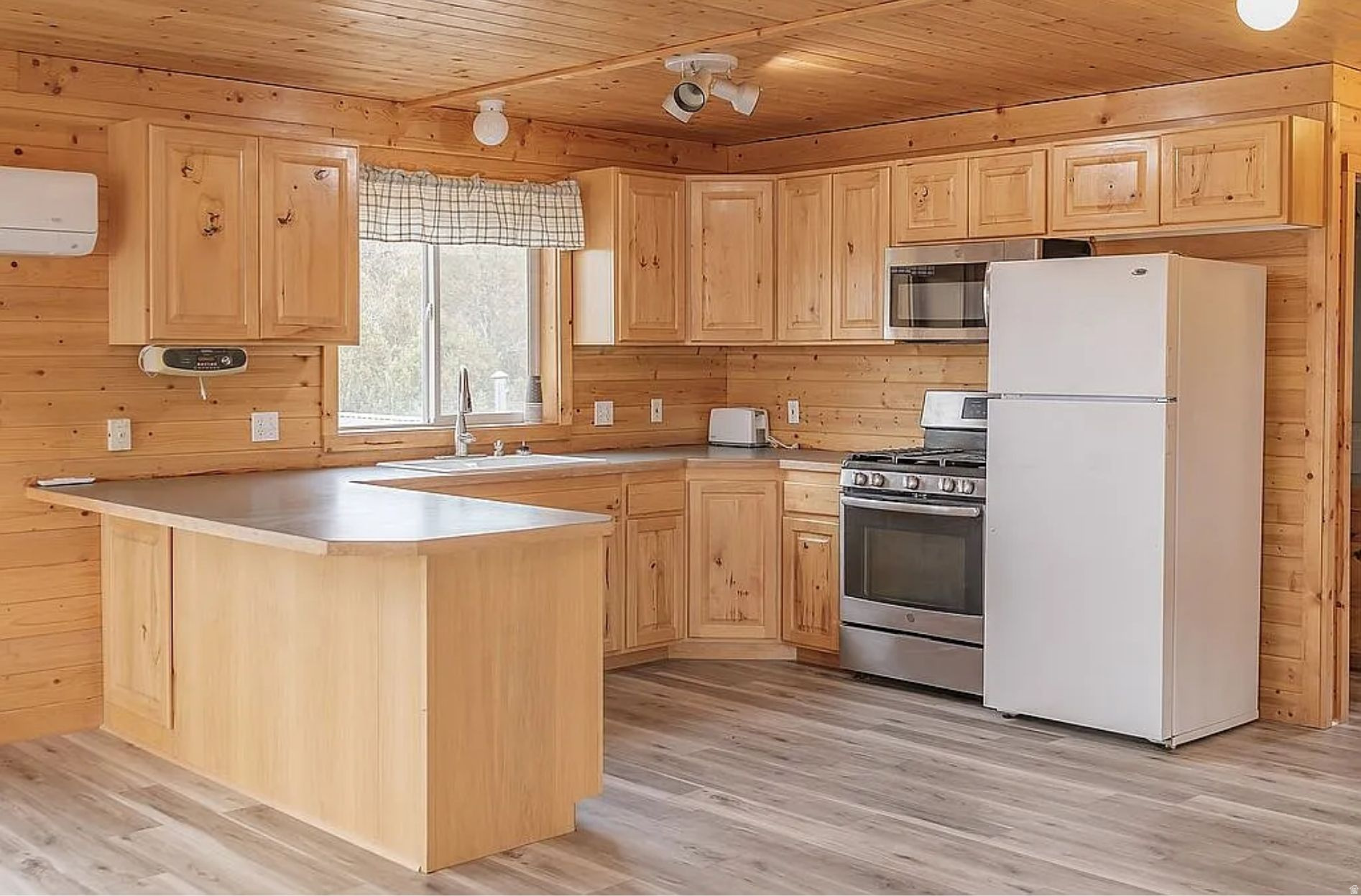 FREEDOM RANCH SUBD - Residential