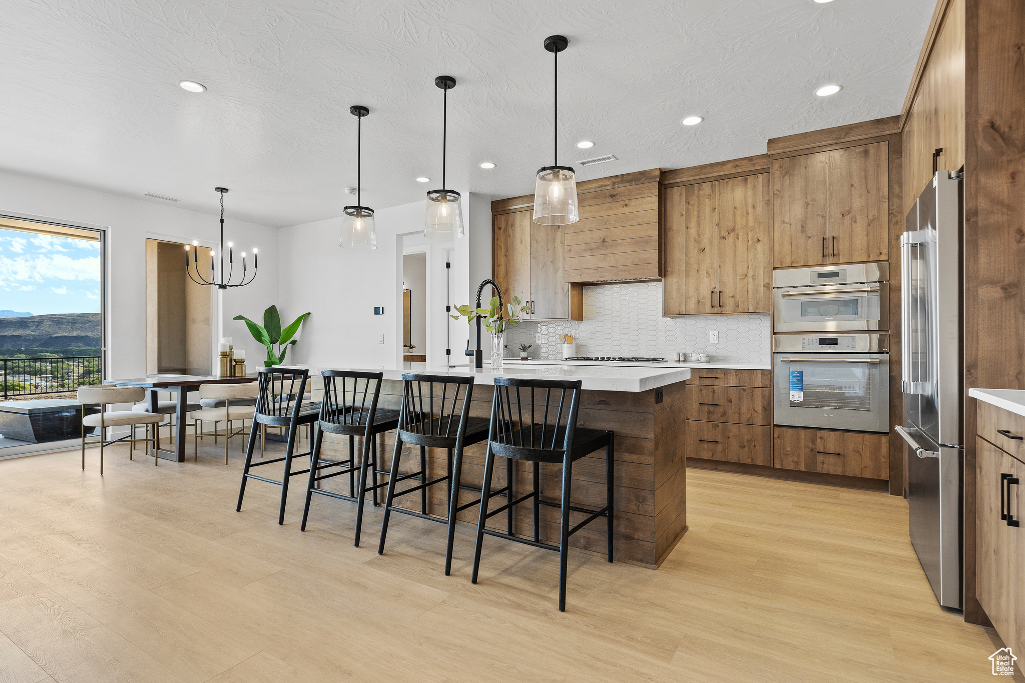 THE RIDGE AT ZION VISTA - Residential