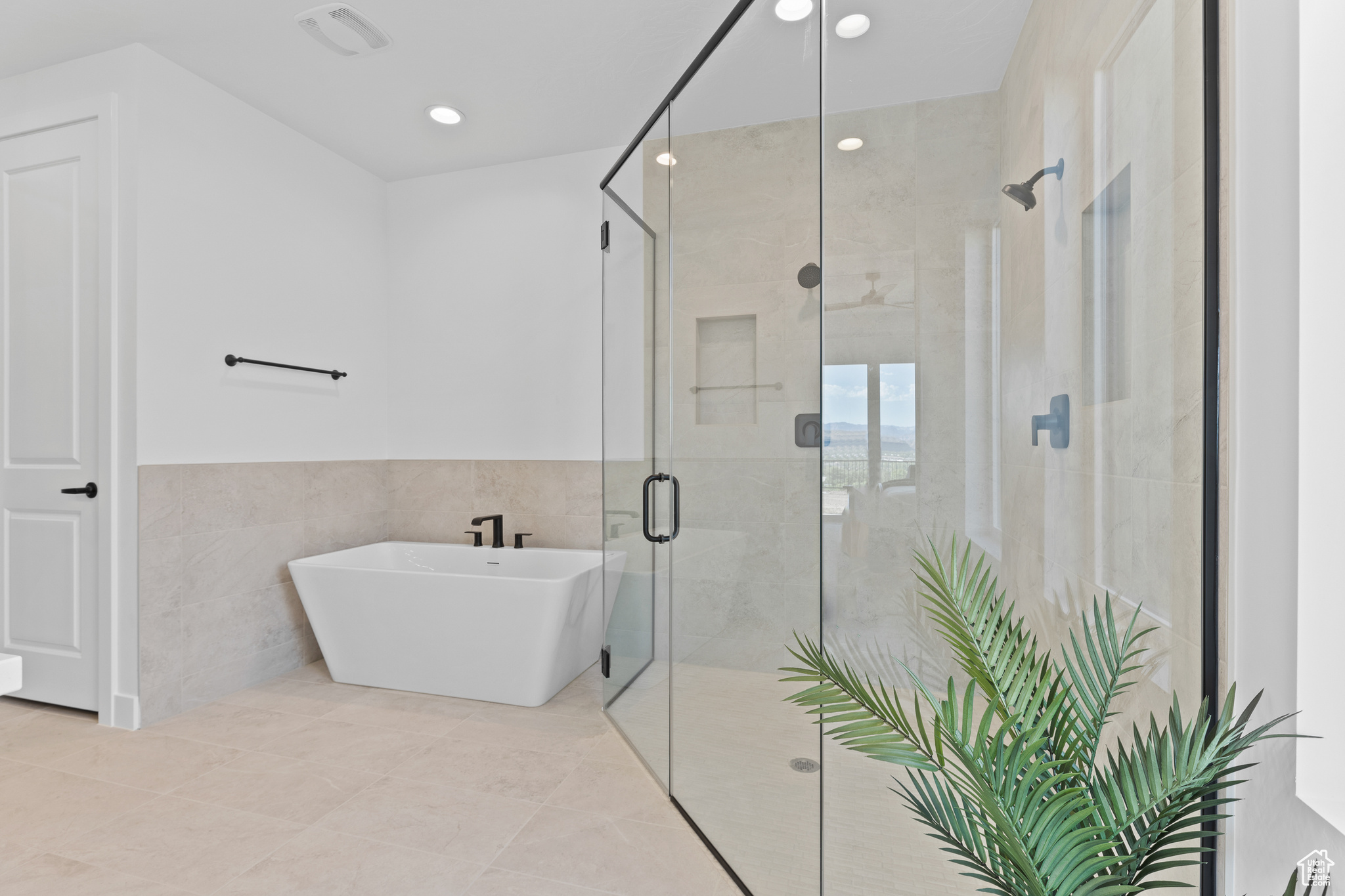 THE RIDGE AT ZION VISTA - Residential