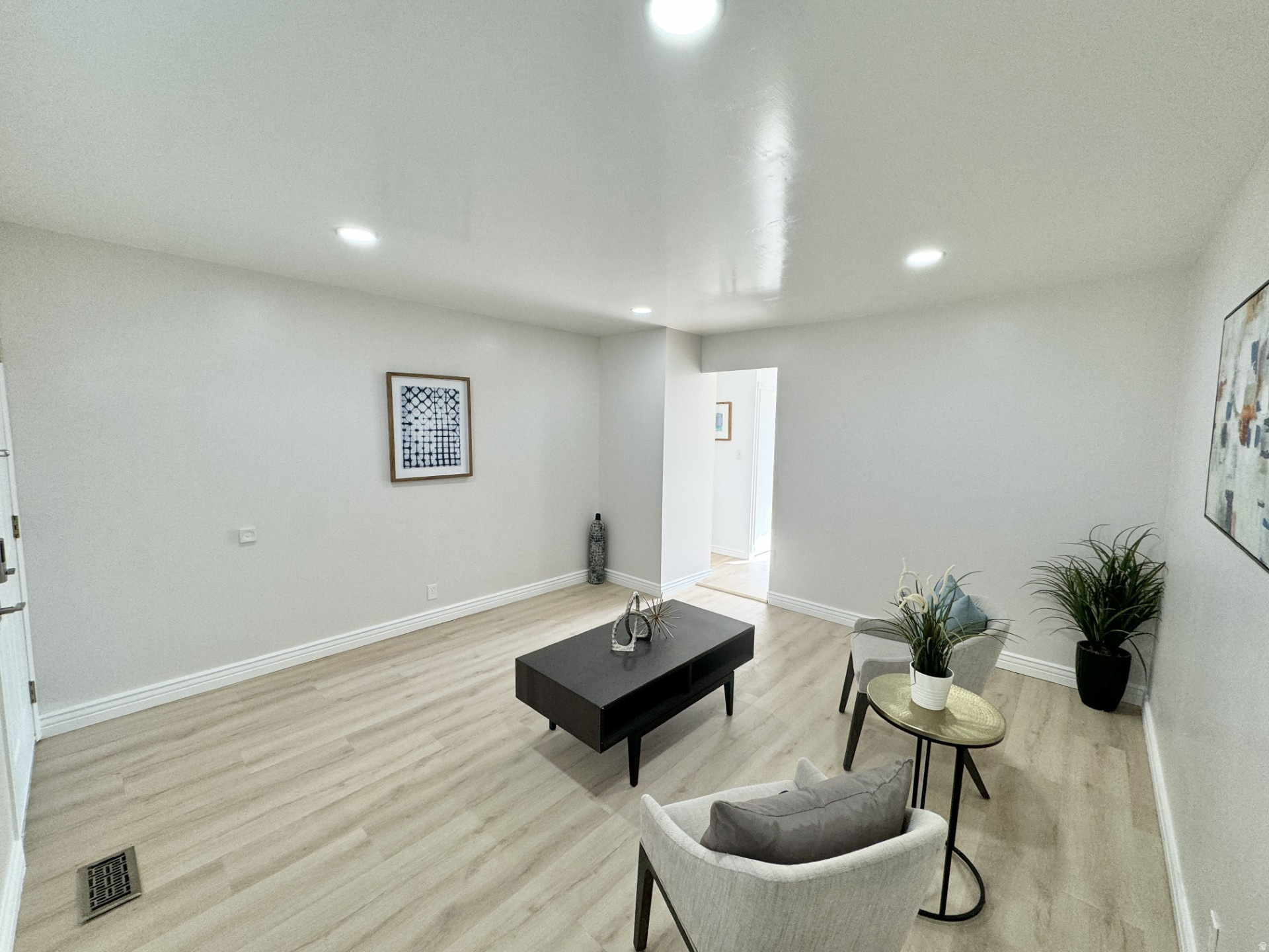 RIDGELAND DOWNS - Residential