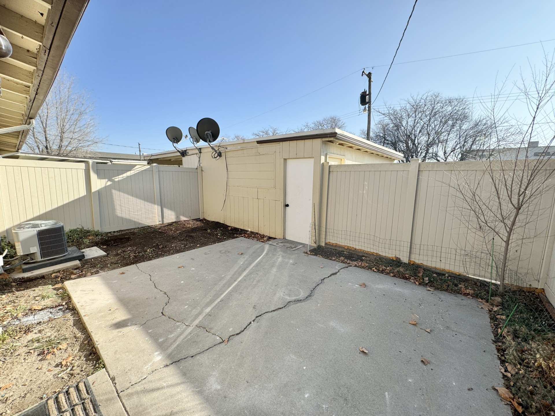 RIDGELAND DOWNS - Residential