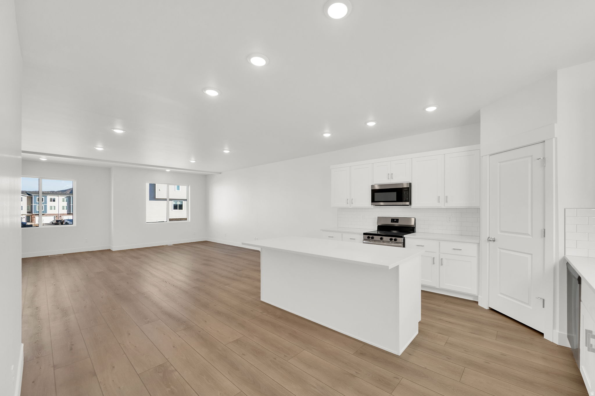 BRYLEE TOWNS - Residential