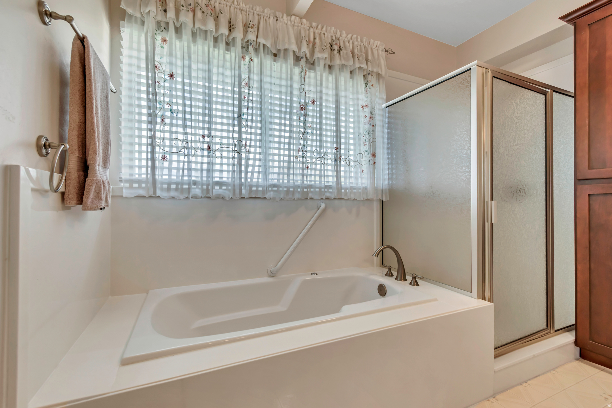 STEWARTS MONTE VISTA - Residential