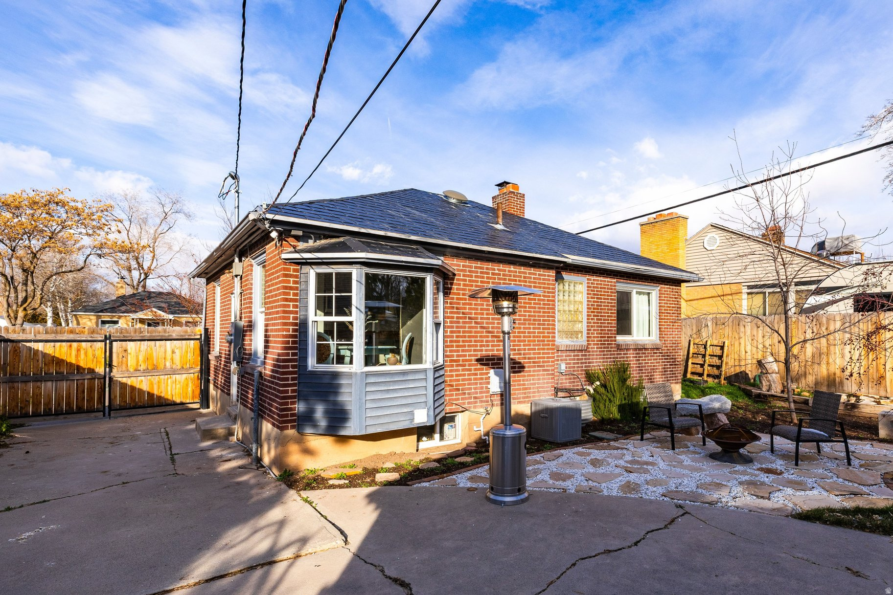 HIGHLAND PARK - Residential