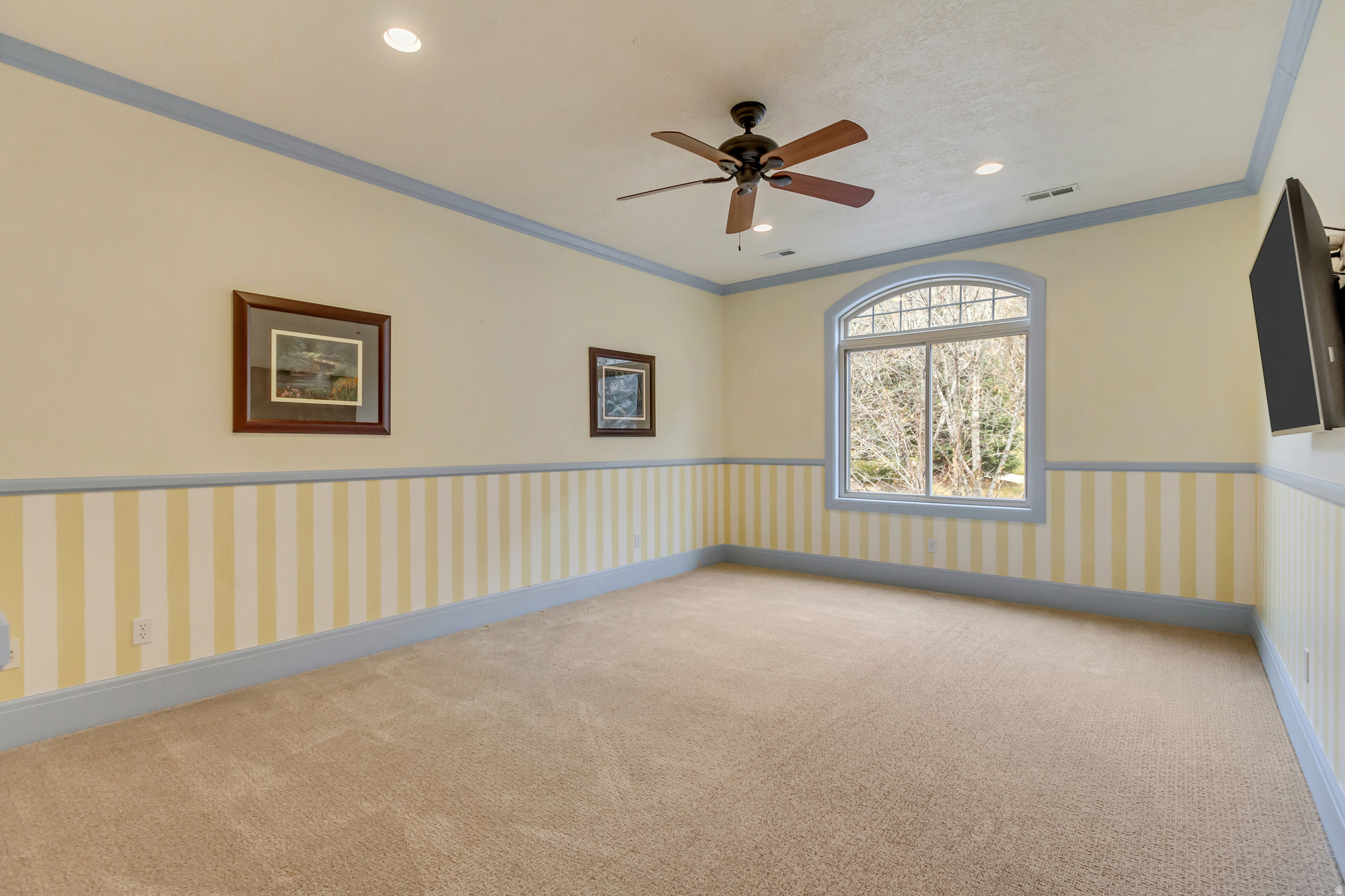 HOLLY VIEW ACRES - Land
