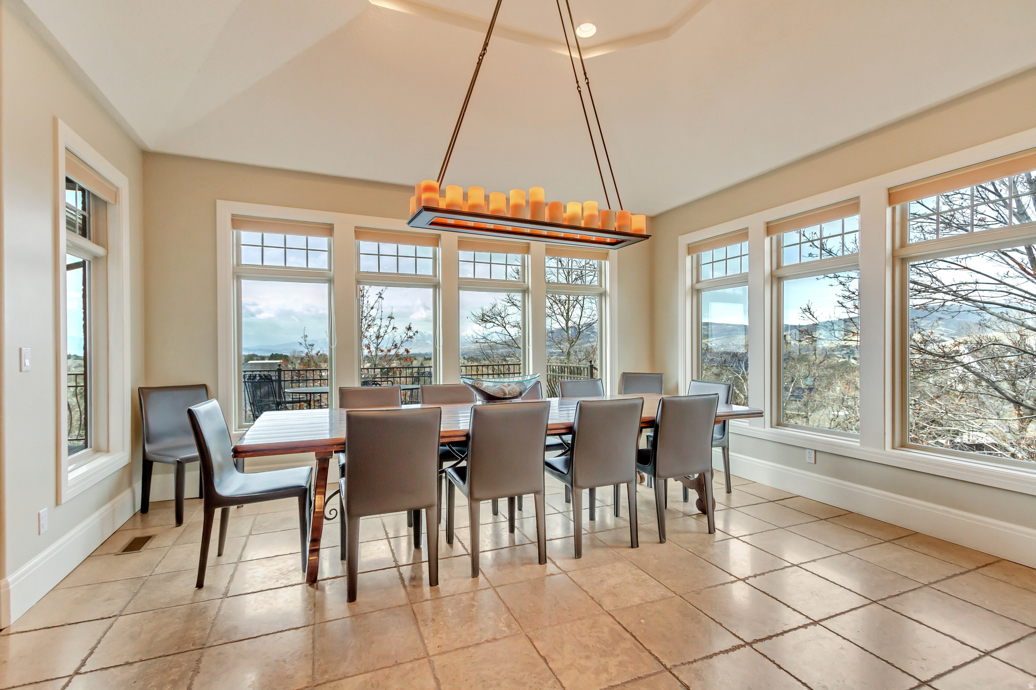 HOLLY VIEW ACRES - Land
