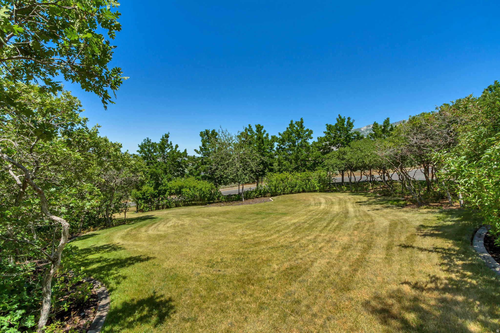 HOLLY VIEW ACRES - Land