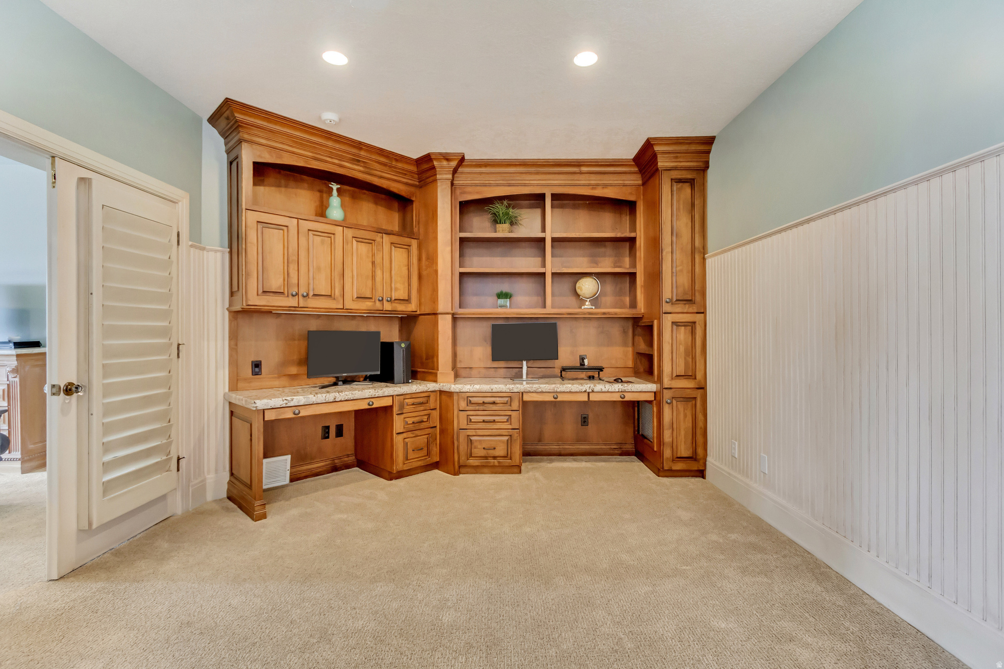 HOLLY VIEW ACRES - Land