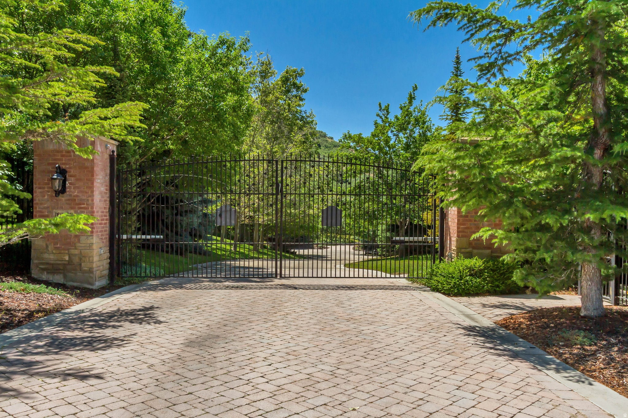 HOLLY VIEW ACRES - Land