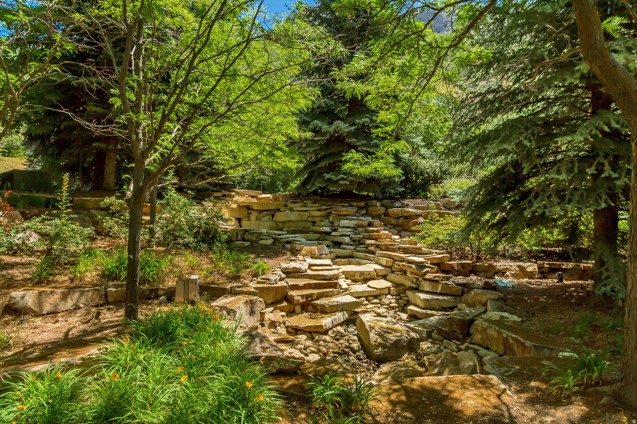 HOLLY VIEW ACRES - Land