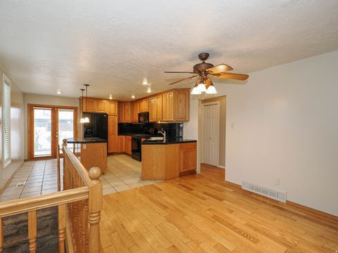 Tiny photo for 5586 S BROCKWAY DR, Salt Lake City, UT 84117 (MLS # 2126705)