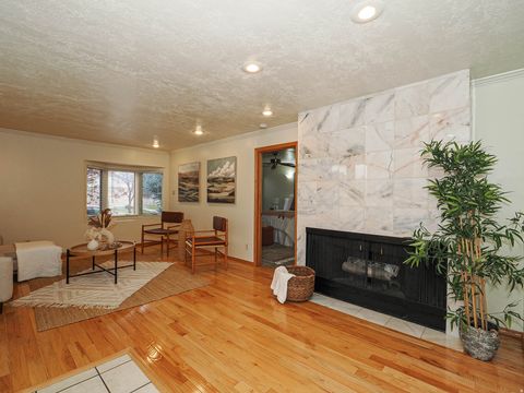 Tiny photo for 5586 S BROCKWAY DR, Salt Lake City, UT 84117 (MLS # 2126705)