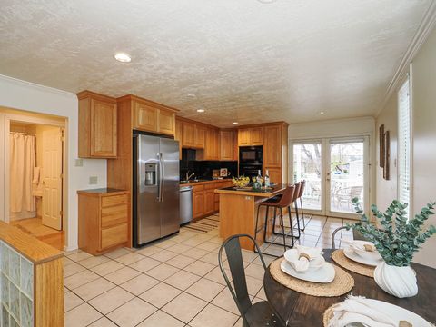 Tiny photo for 5586 S BROCKWAY DR, Salt Lake City, UT 84117 (MLS # 2126705)