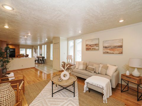 Tiny photo for 5586 S BROCKWAY DR, Salt Lake City, UT 84117 (MLS # 2126705)