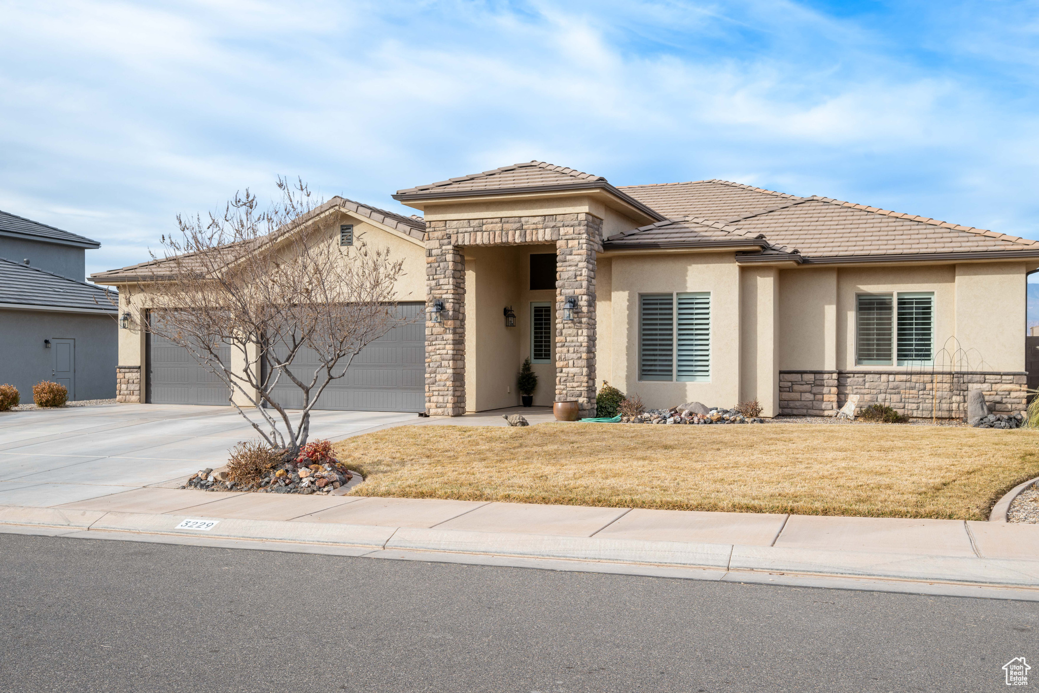 3229 E Holly Dr, Saint George, Utah image 2