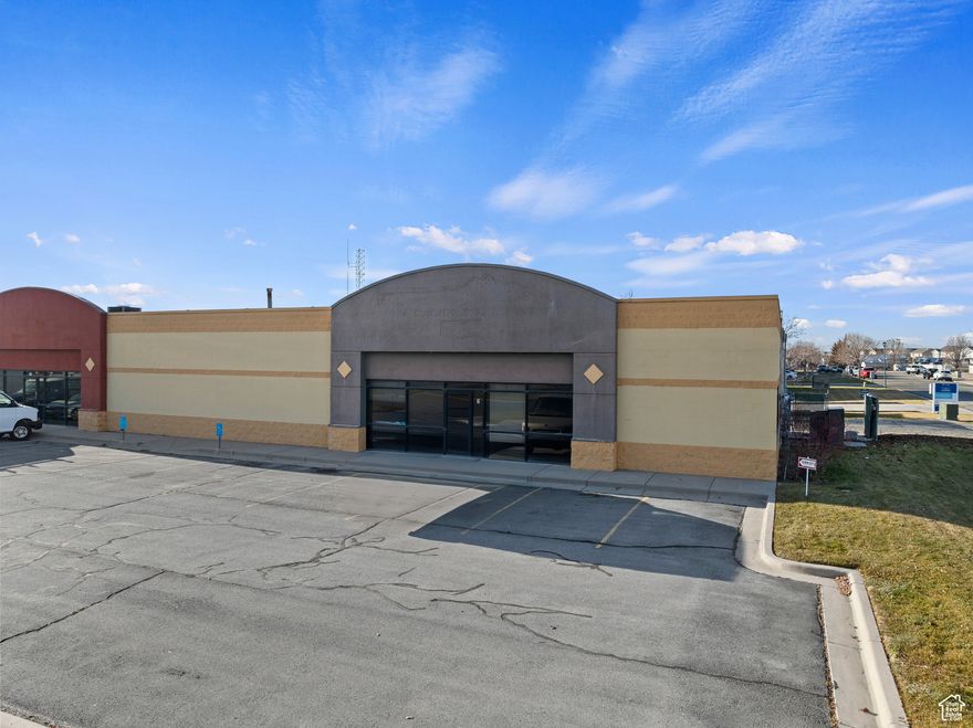 Spacious Warehouse for Lease in North Salt Lake City! Take advantage of this exceptional opportunity to lease a  2,180 square foot warehouse, perfectly situated in the bustling North Salt Lake Industrial Area. Its prime location offers convenient access just off busy Redwood Road, placing you minutes away from Salt Lake International Airport and Downtown Salt Lake City. With close proximity to major freeways, including direct access to both I-15 and I-215, your business will benefit from optimal visibility and traffic flow. This property is zoned CG General Commercial, making it ideal for a variety of business uses. The expansive open warehouse features a 10' x 10' rear overhead door for easy access and 3-phase power to support your operational needs. Included is a well-appointed 1,320 square foot office space, providing a comfortable area to conduct business. This corner unit boasts high ceilings and an abundance of natural light, creating a welcoming environment for both employees and clients. Don't miss out on this fantastic leasing opportunity-secure your spot in this thriving commercial hub today!