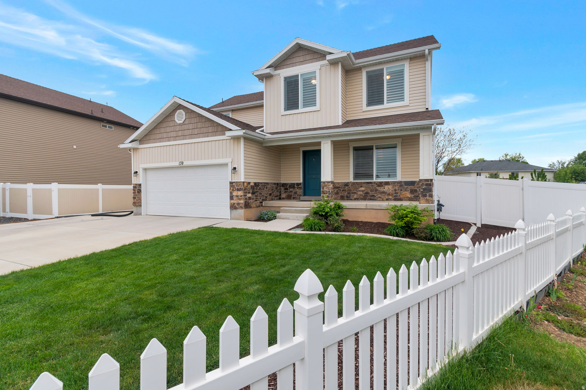 THE ORCHARDS - Residential