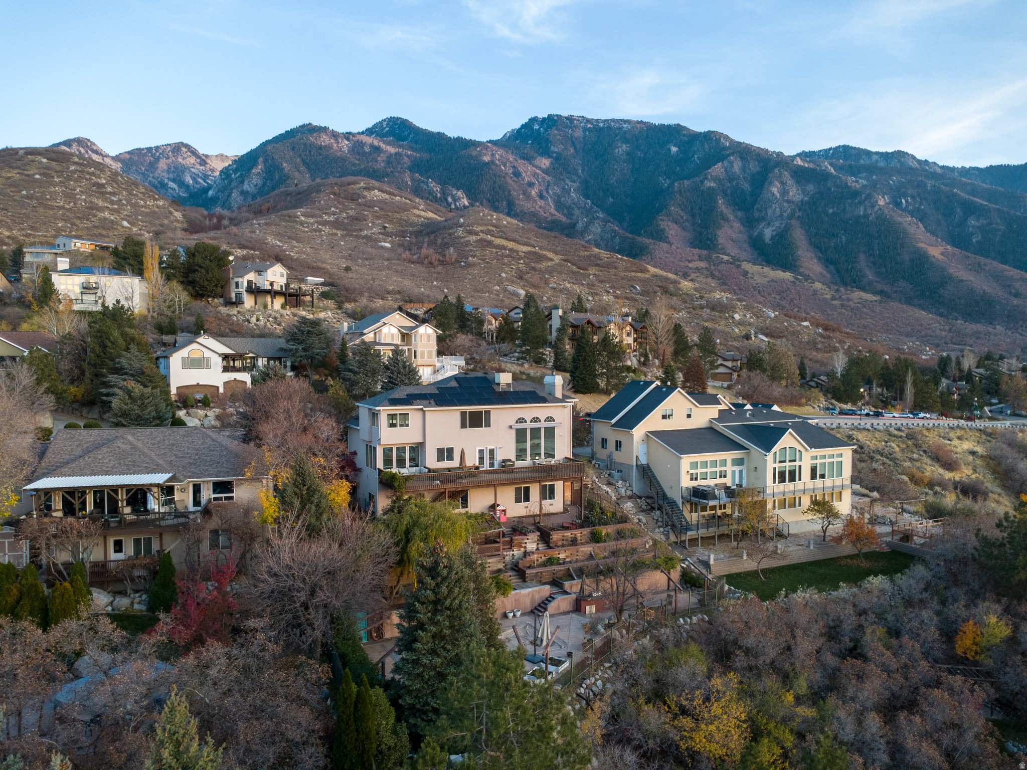 MAJESTIC CAN - Residential