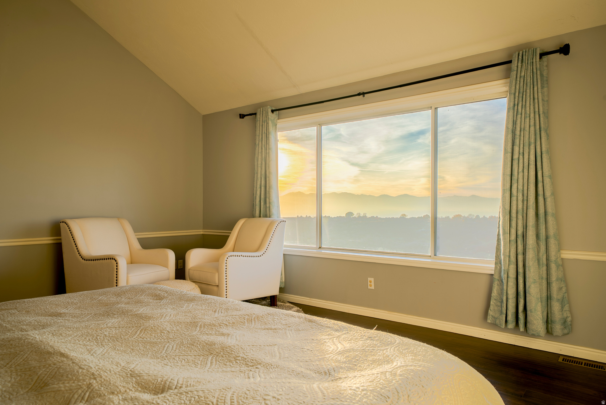 MAJESTIC CAN - Residential