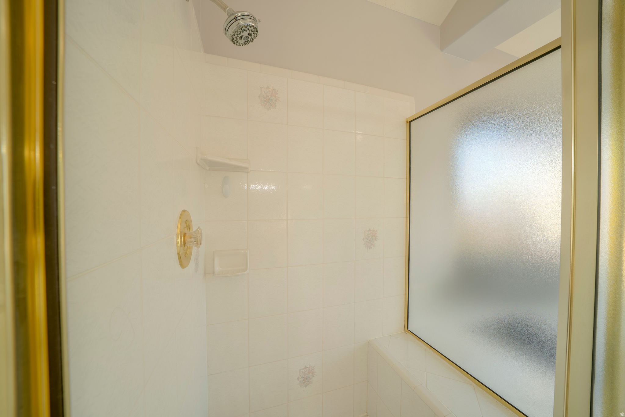 MAJESTIC CAN - Residential