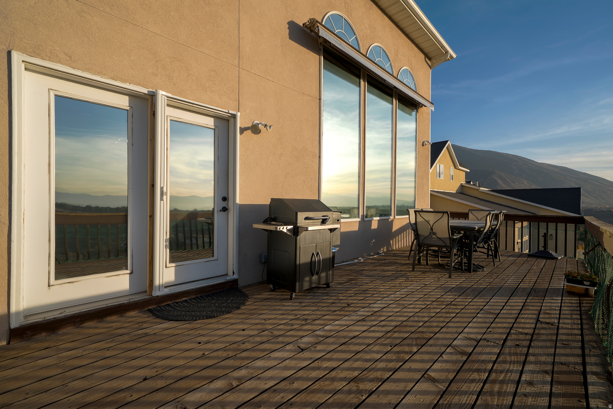 MAJESTIC CAN - Residential