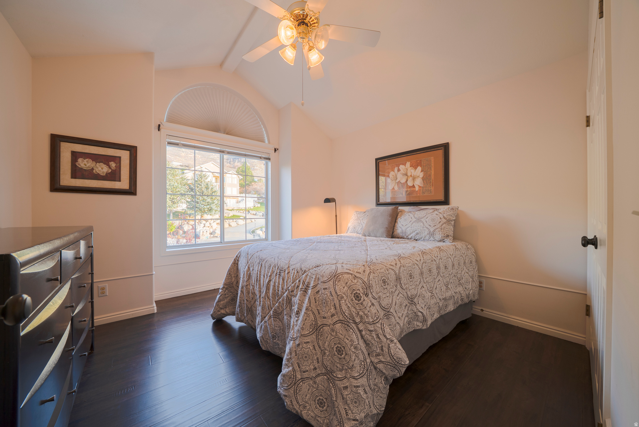 MAJESTIC CAN - Residential