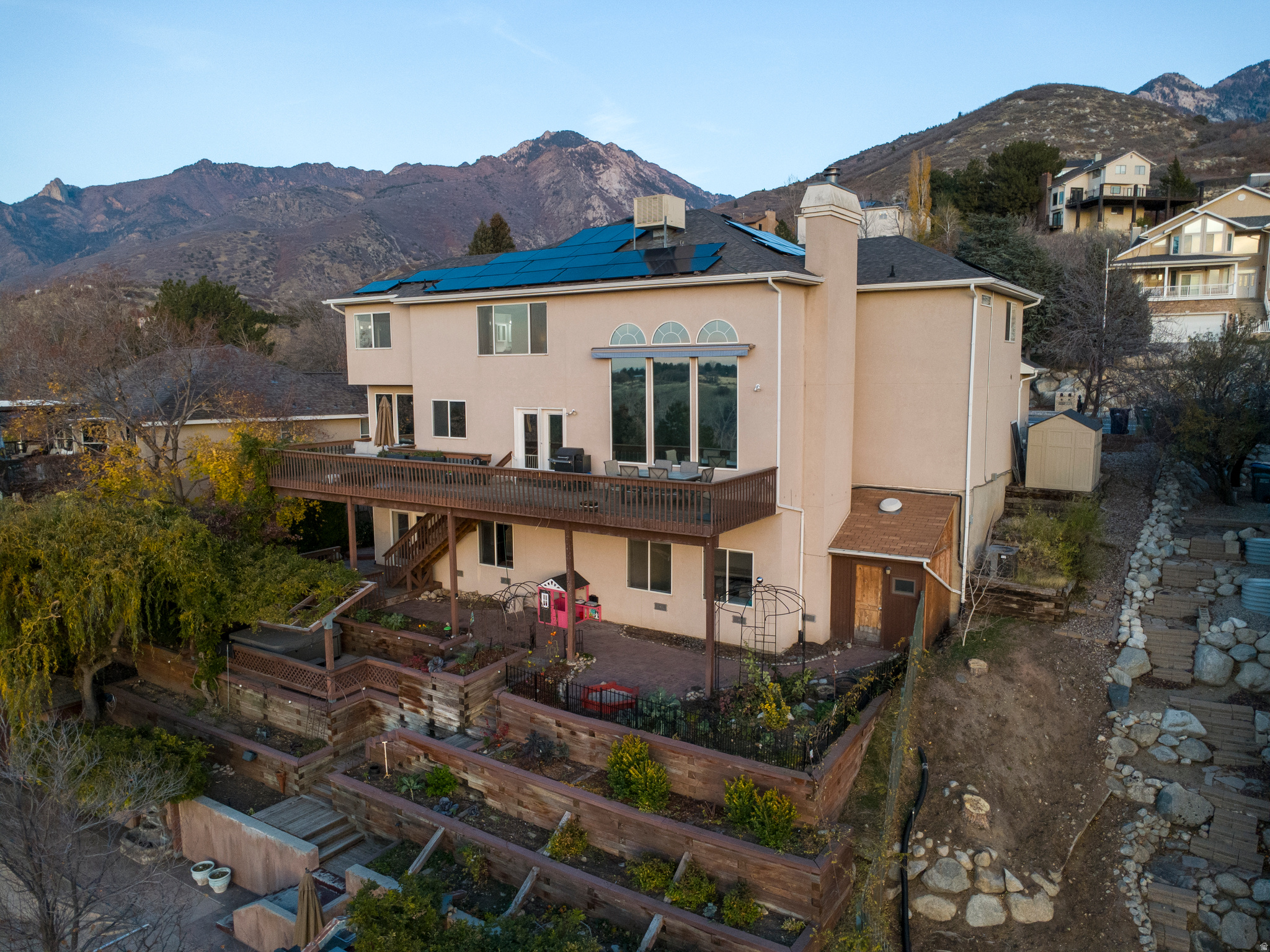 MAJESTIC CAN - Residential