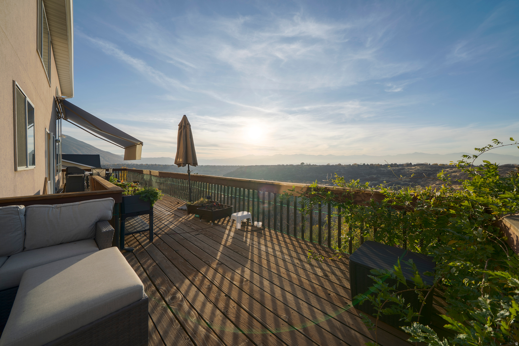 MAJESTIC CAN - Residential