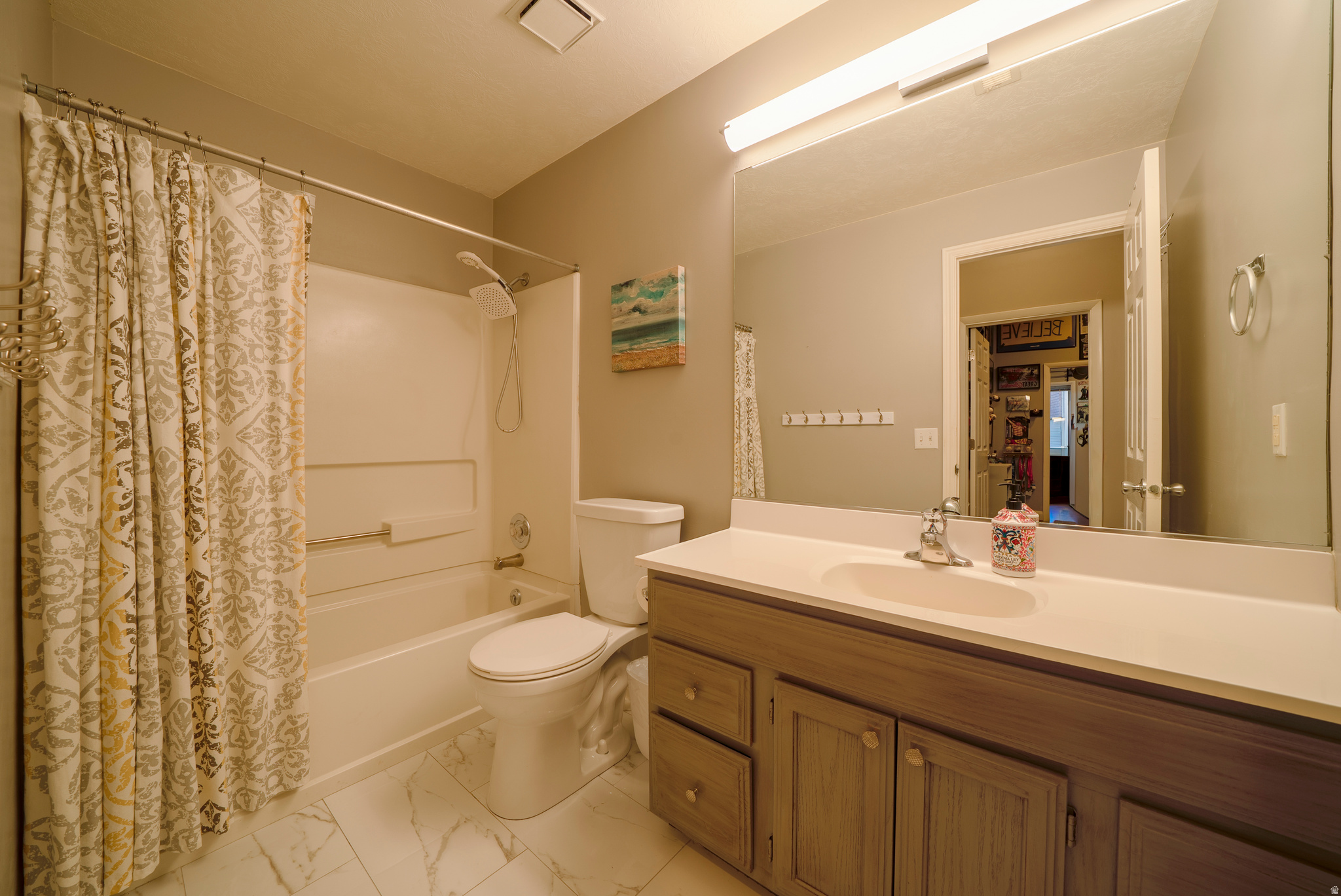 MAJESTIC CAN - Residential