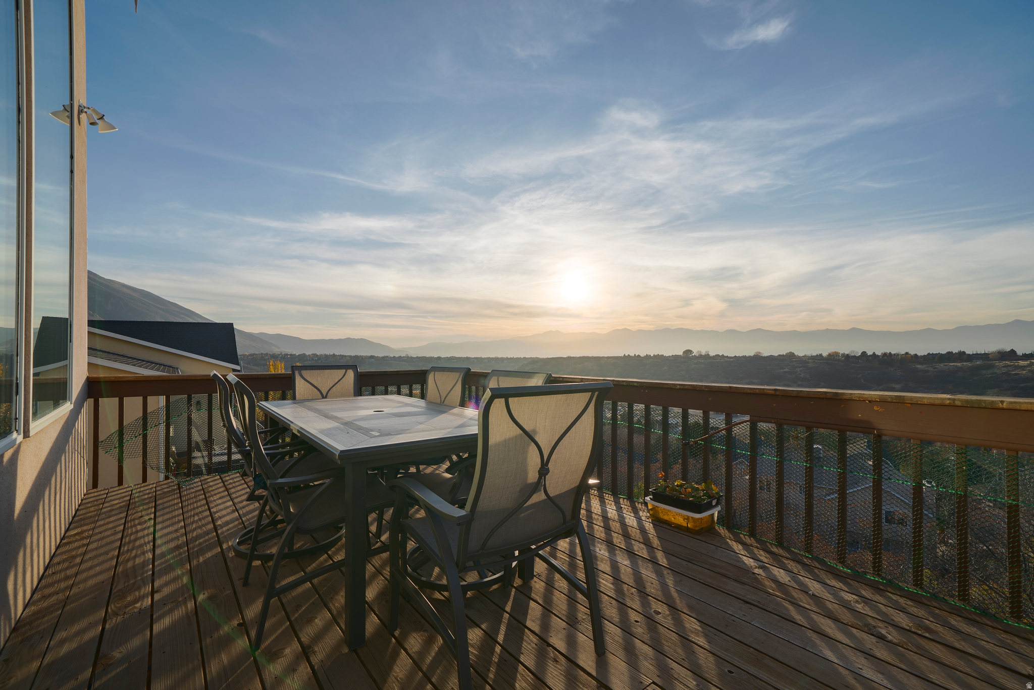 MAJESTIC CAN - Residential