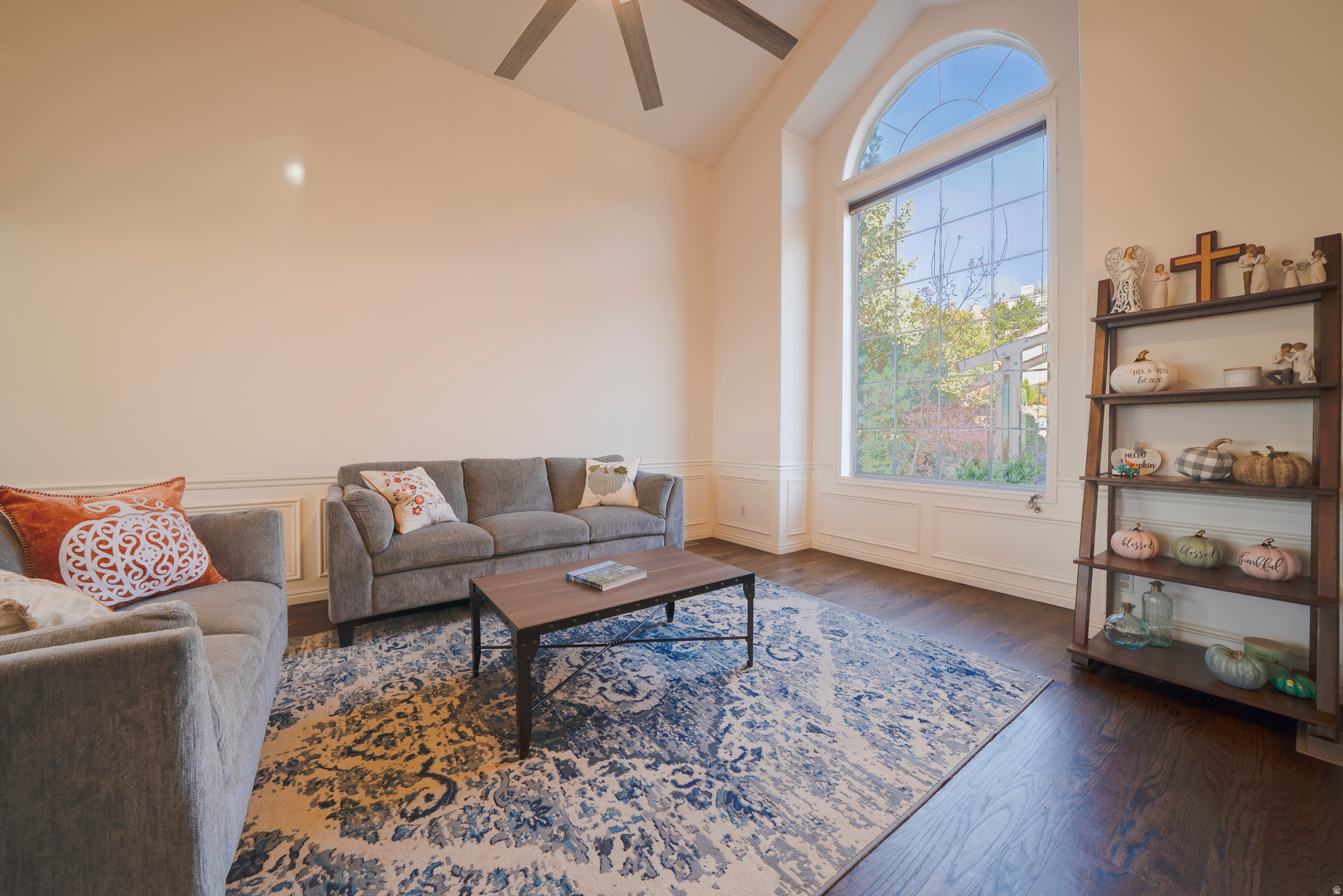 MAJESTIC CAN - Residential