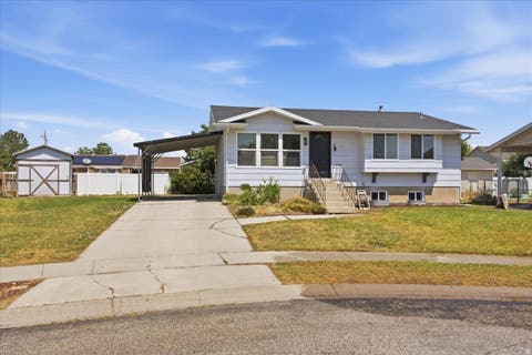 Tiny photo for 585 W 660 S, Tremonton, UT 84337 (MLS # 2176963)