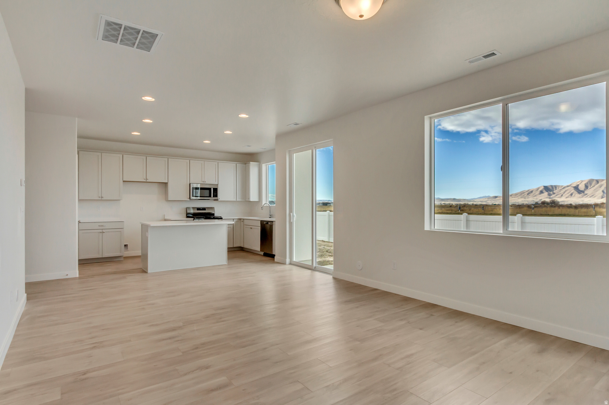 HARMONY PLACE - Residential