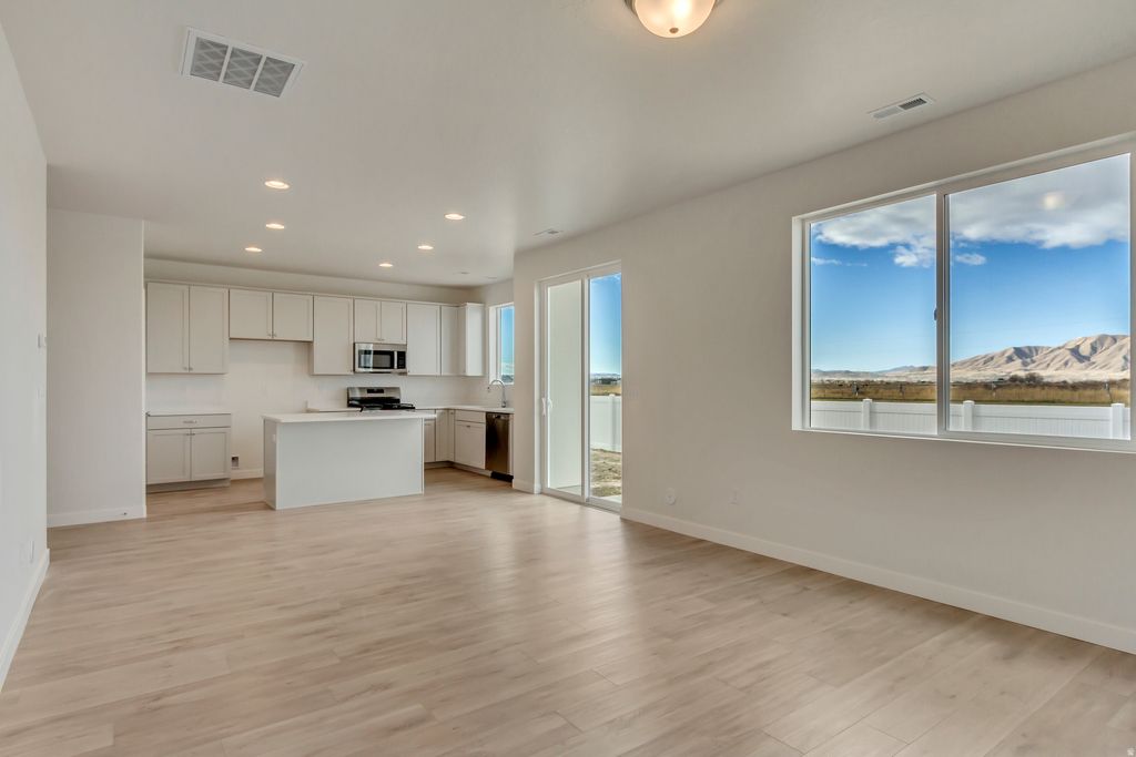 Photo of 1569 N 1190 St W #112, Salem, UT 84653 (MLS # 2144149)