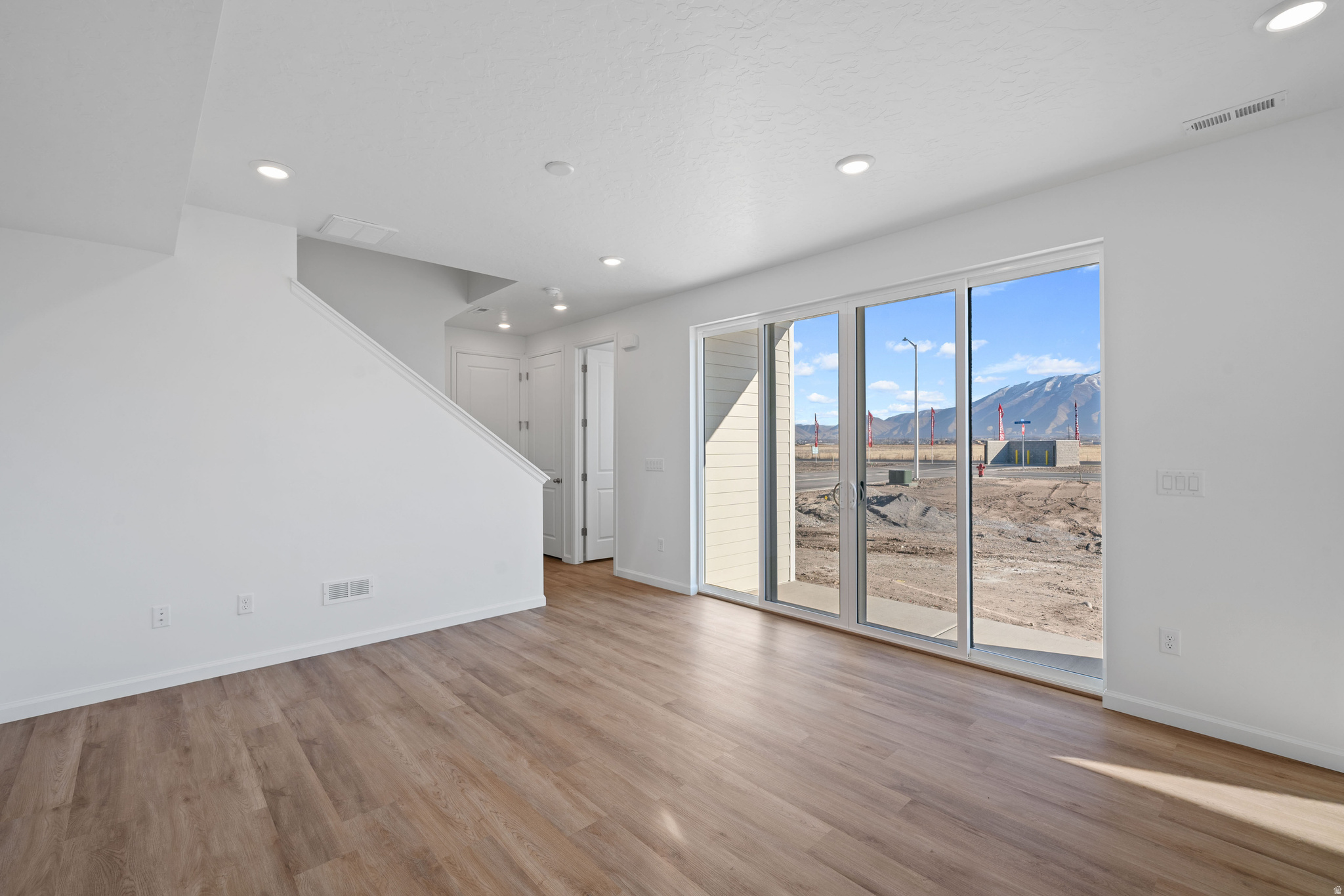 VILLAGES AT ARROWHEAD PARK - Residential