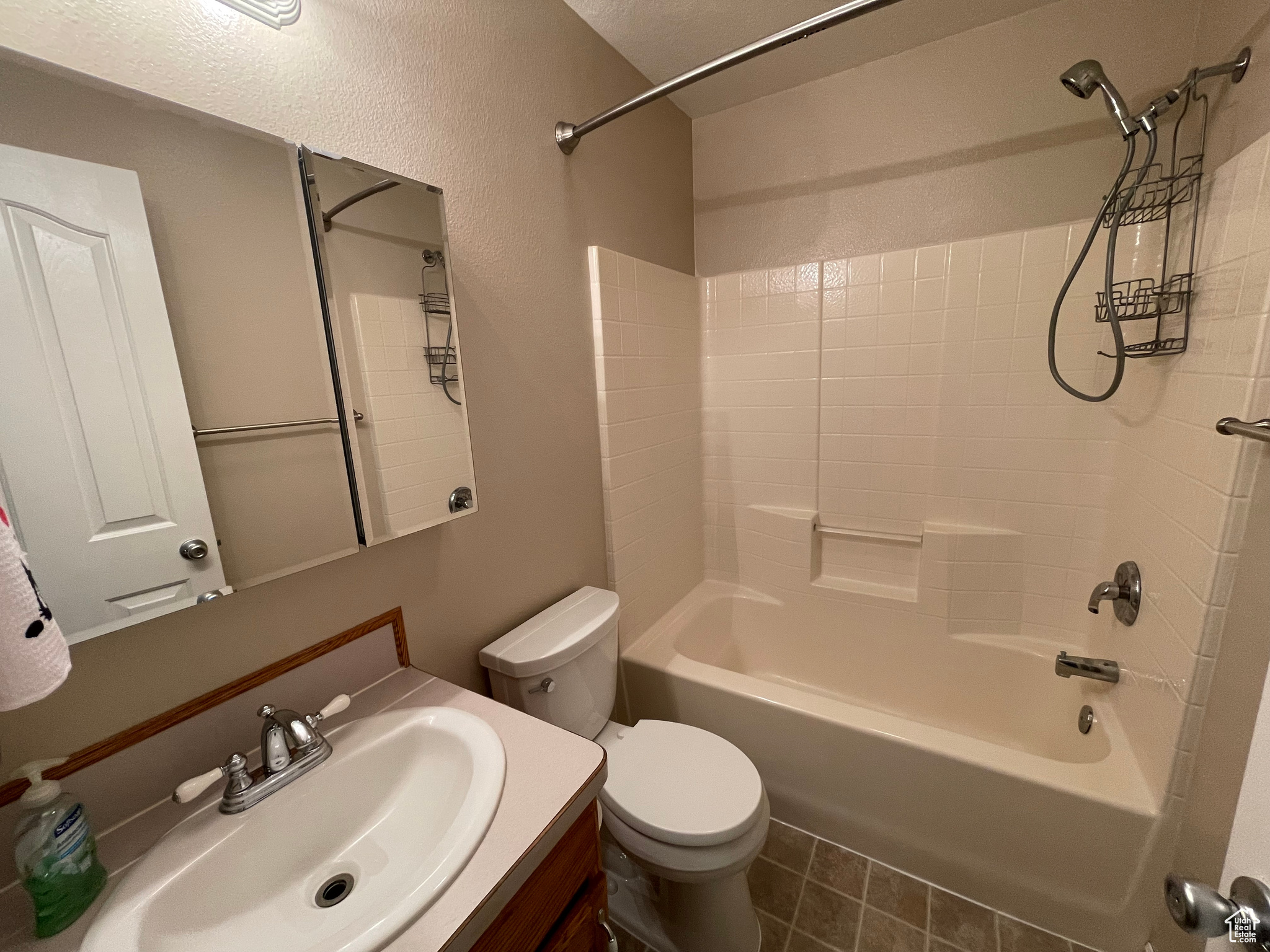 THUNDER CANYON ESTATES - Residential