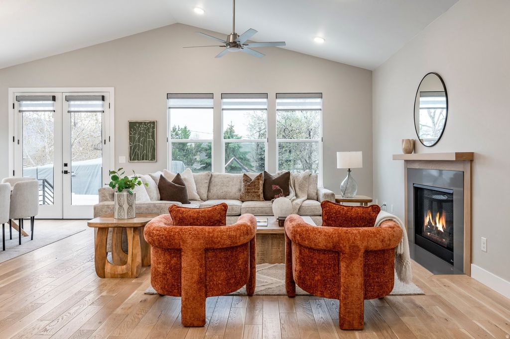 Photo of 1670 E HOPKINS LN, Salt Lake City, UT 84108 (MLS # 2145695)