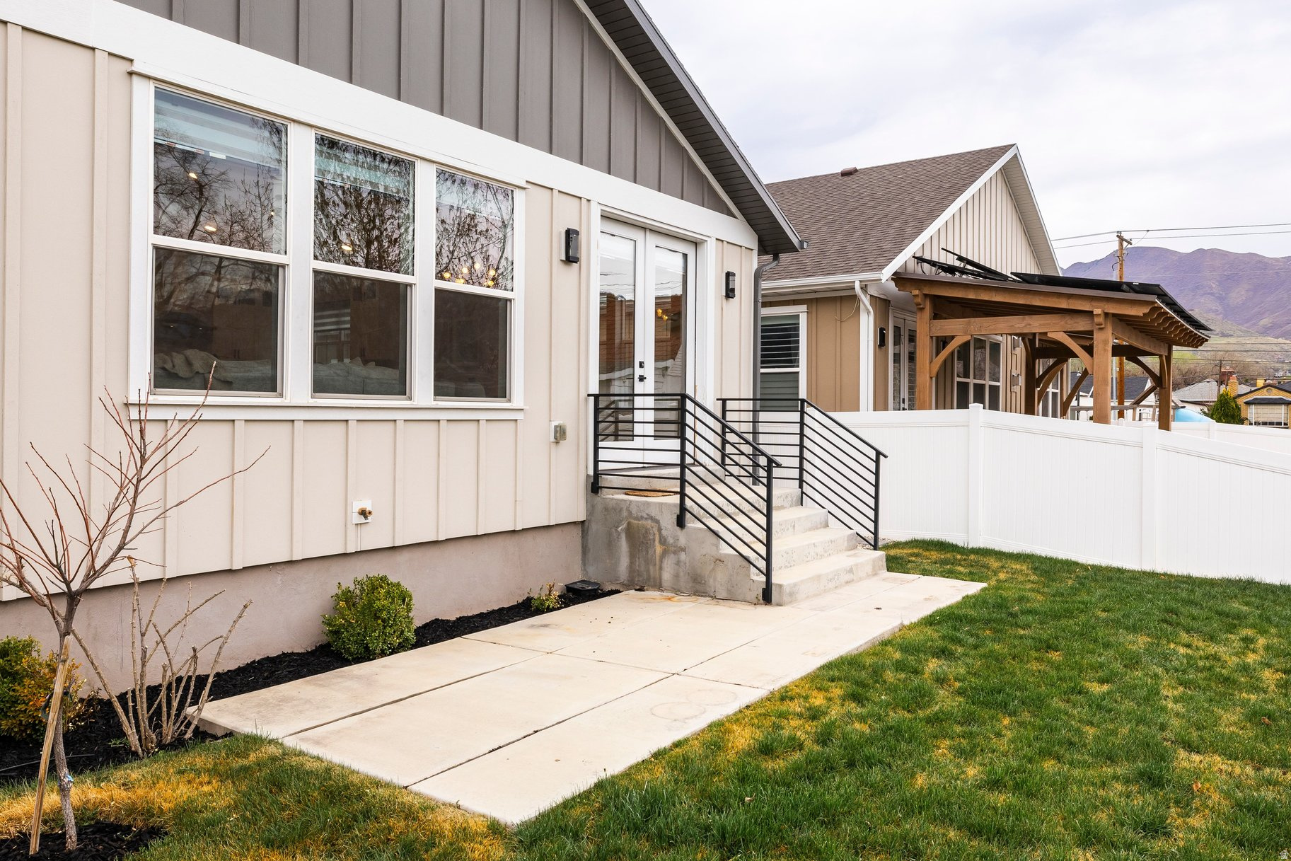 EAST SUGARHOUSE PLACE - Residential