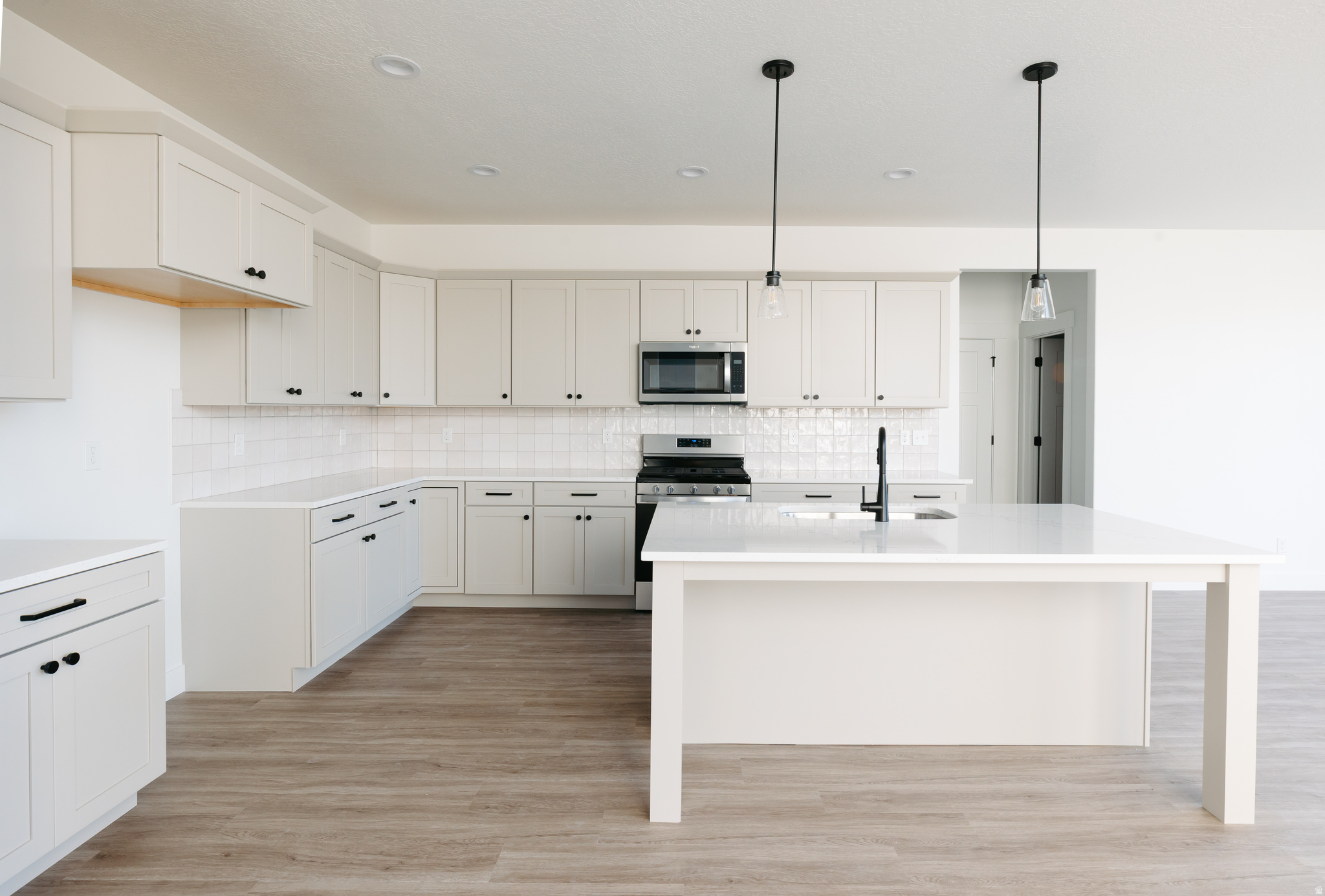 MT. RAINIER - Residential