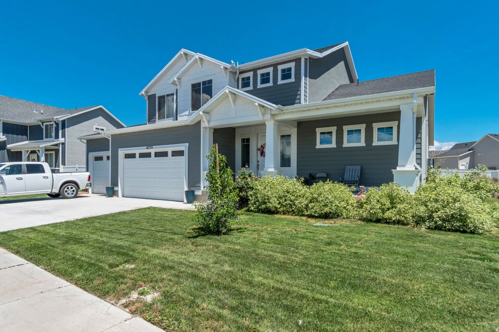 Photo of 4772 N TOPAZ DR, Eagle Mountain, UT 84005 (MLS # 2173365)