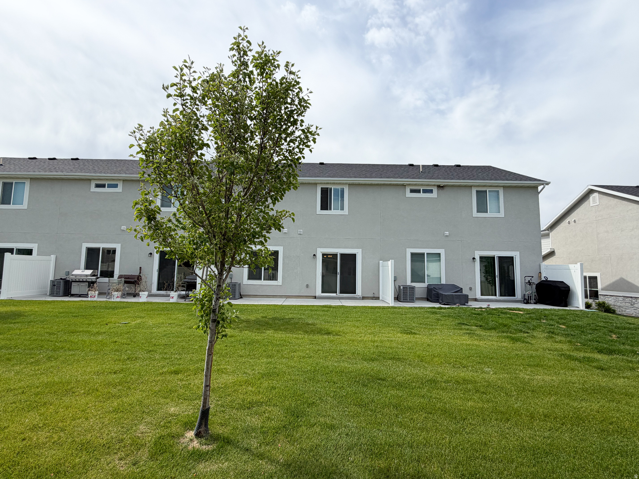 GLEN HOLLOW - Residential
