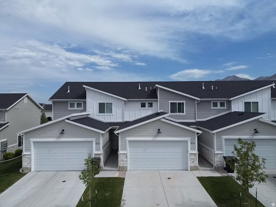 GLEN HOLLOW - Residential