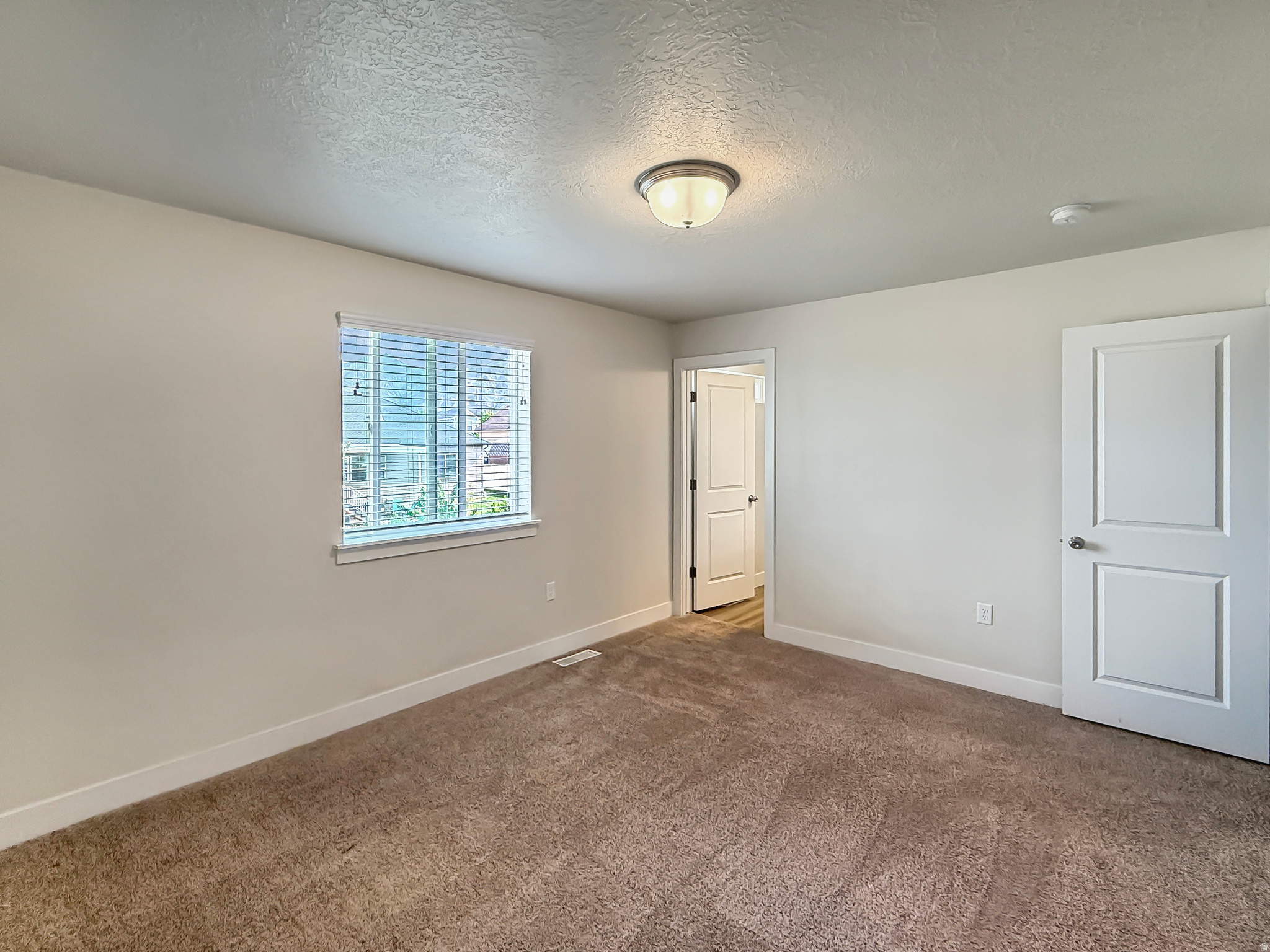 GLEN HOLLOW - Residential