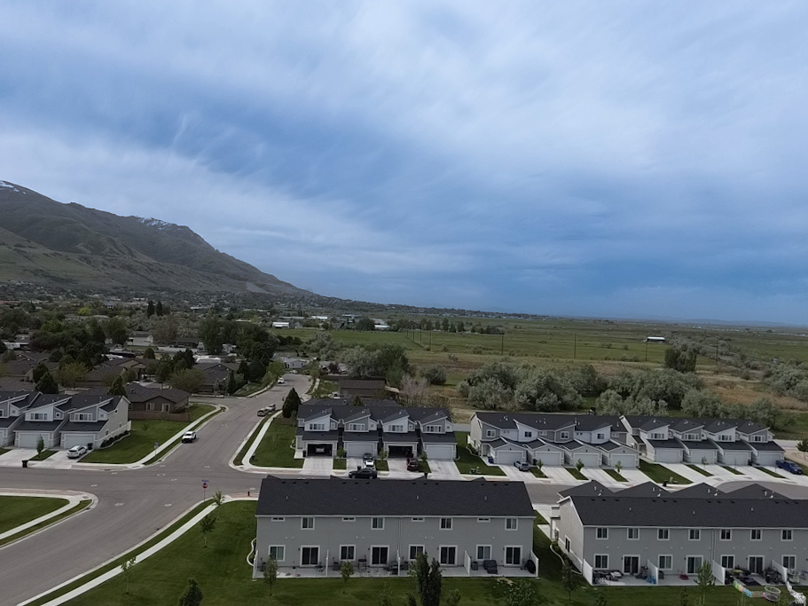 GLEN HOLLOW - Residential